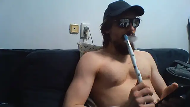 KaelNox online show from June 12, 2026, 7:35 pm