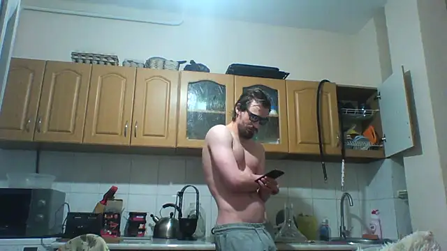 KaelNox online show from July 12, 2026, 5:37 pm