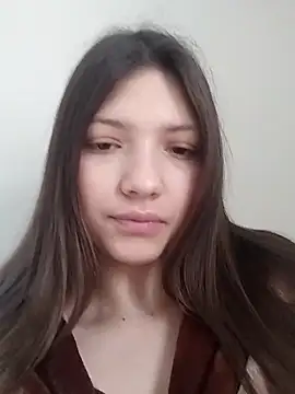 Snapshot of LunaTori456 chatting on February 5, 2026, 8:30 am LunaTori456 online show from February 5, 2026, 8:30 am