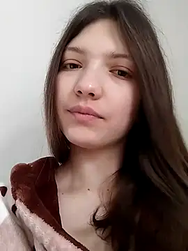 Snapshot of LunaTori456 chatting on March 3, 2026, 8:20 am LunaTori456 online show from March 3, 2026, 8:20 am