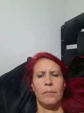 Snapshot of cintia_love chatting on May 17, 2026, 7:10 pm cintia love online show from May 17, 2026, 7:10 pm