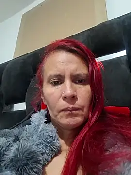 Snapshot of cintia_love chatting on May 25, 2026, 10:27 pm cintia love online show from May 25, 2026, 10:27 pm