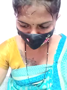 Tamil Hot Anu online show from April 30, 2026, 9:48 am
