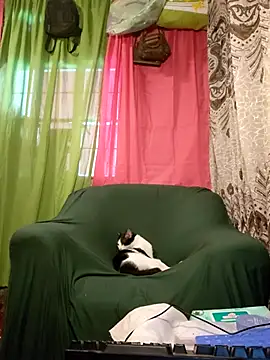 prettymomma24xx online show from January 17, 2026, 7:02 am