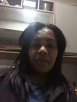 Snapshot of Gi_Denga chatting on June 18, 2026, 10:58 pm Gi Denga online show from June 18, 2026, 10:58 pm