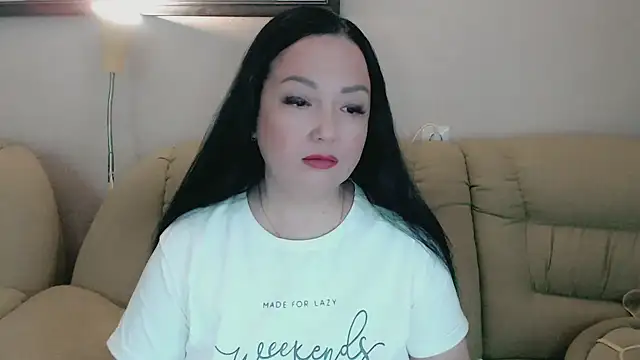 Snapshot of infinity_loveliness chatting on November 6, 2025, 7:42 am infinity loveliness online show from November 6, 2025, 7:42 am