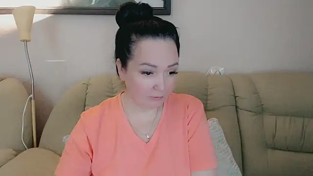 Snapshot of infinity_loveliness chatting on November 11, 2025, 7:52 am infinity loveliness online show from November 11, 2025, 7:52 am