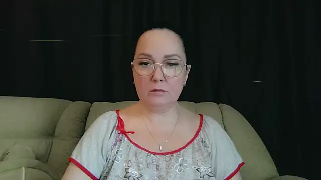Snapshot of infinity_loveliness chatting on June 20, 2026, 6:38 am infinity loveliness online show from June 20, 2026, 6:38 am