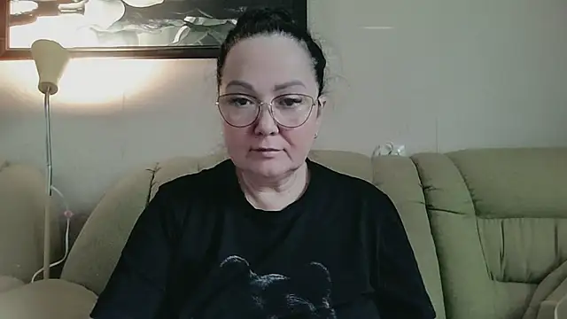 Snapshot of infinity_loveliness chatting on June 30, 2026, 7:42 am infinity loveliness online show from June 30, 2026, 7:42 am