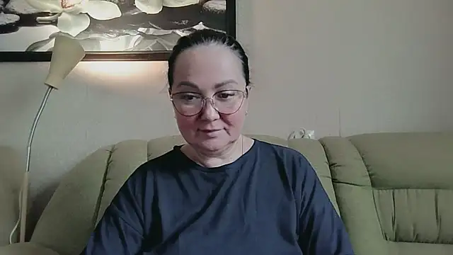 Snapshot of infinity_loveliness chatting on July 2, 2026, 6:52 am infinity loveliness online show from July 2, 2026, 6:52 am
