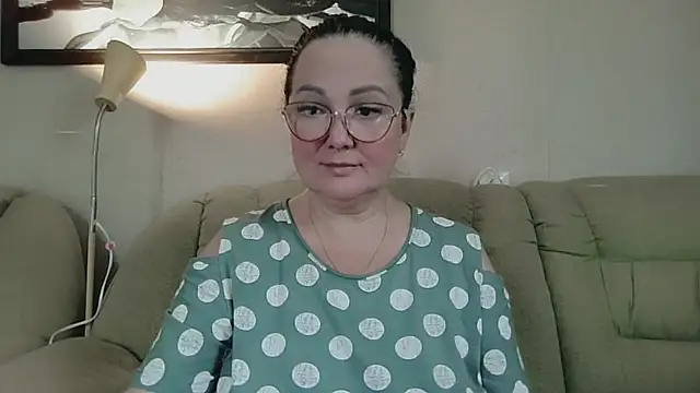 Snapshot of infinity_loveliness chatting on July 9, 2026, 9:35 am infinity loveliness online show from July 9, 2026, 9:35 am