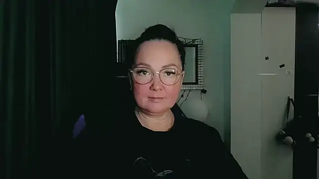 Snapshot of infinity_loveliness chatting on July 13, 2026, 7:22 am infinity loveliness online show from July 13, 2026, 7:22 am