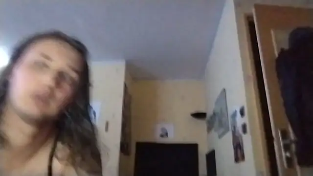Snapshot of julialafemboy59 chatting on June 20, 2026, 2:53 pm julialafemboy59 online show from June 20, 2026, 2:53 pm