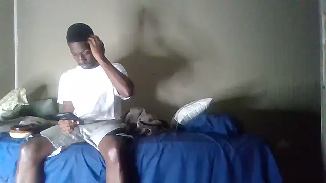 Snapshot of Quuwavve chatting on March 13, 2026, 9:27 am Quuwavve online show from March 13, 2026, 9:27 am