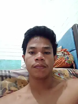 Snapshot of Tengkuis44 chatting on August 3, 2026, 10:46 pm Tengkuis44 online show from August 3, 2026, 10:46 pm