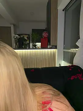 karymoron online show from February 15, 2026, 5:59 am