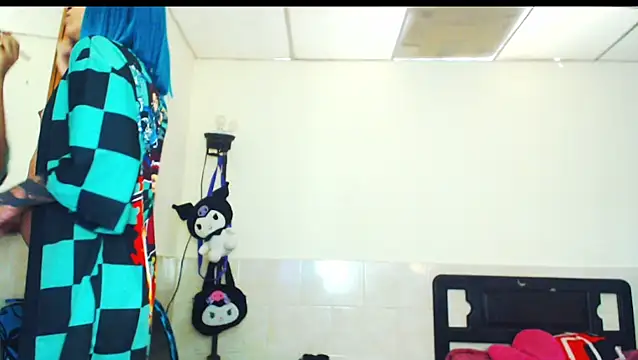 jazmin wolf online show from March 11, 2026, 4:46 pm