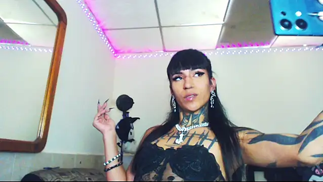 Snapshot of jazmin_wolf chatting on July 1, 2026, 5:45 pm jazmin wolf online show from July 1, 2026, 5:45 pm
