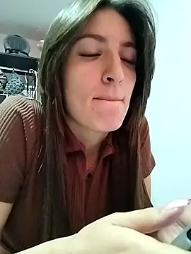 tina2204 online show from February 17, 2026, 2:13 pm