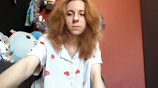 Snapshot of TiaraHenegan chatting on January 16, 2026, 7:34 am TiaraHenegan online show from January 16, 2026, 7:34 am