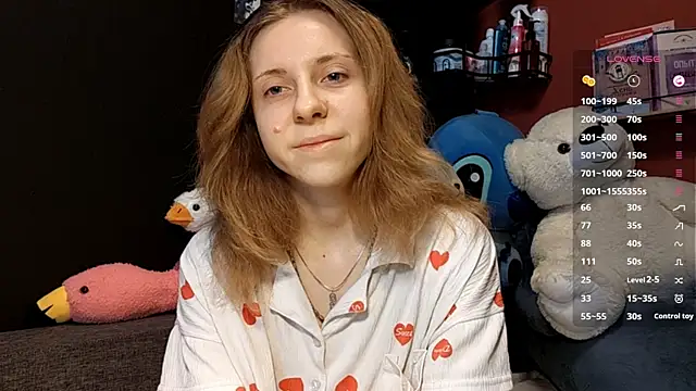 Snapshot of TiaraHenegan chatting on February 9, 2026, 7:12 am TiaraHenegan online show from February 9, 2026, 7:12 am