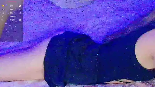 secretluv online show from July 7, 2026, 5:21 am