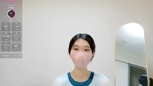 Snapshot of Rui-chaaan chatting on April 10, 2026, 10:09 am Rui-chaaan online show from April 10, 2026, 10:09 am