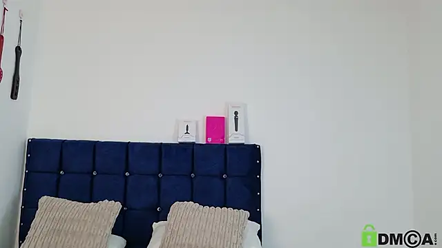 sweet posionx online show from February 14, 2026, 12:46 pm