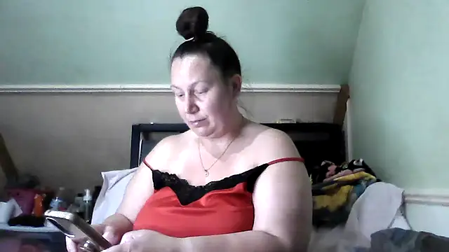 Snapshot of DallaStone chatting on November 8, 2025, 2:17 pm DallaStone online show from November 8, 2025, 2:17 pm