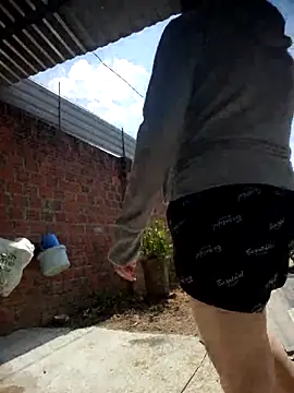 lina loveee online show from March 4, 2026, 7:14 am