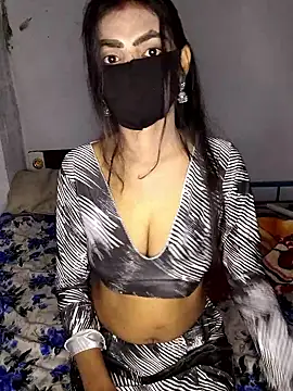 Snapshot of rani_coupleee chatting on January 13, 2026, 9:42 pm rani coupleee online show from January 13, 2026, 9:42 pm