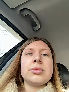 BlondeHott online show from March 13, 2026, 6:31 am