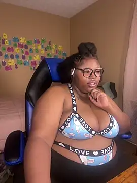 Snapshot of Chocolatebunnyxx96 chatting on June 14, 2026, 2:24 am Chocolatebunnyxx96 online show from June 14, 2026, 2:24 am