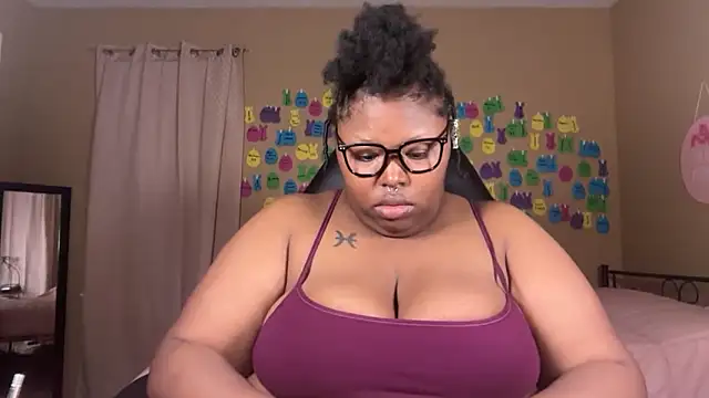 Snapshot of Chocolatebunnyxx96 chatting on June 15, 2026, 2:36 am Chocolatebunnyxx96 online show from June 15, 2026, 2:36 am