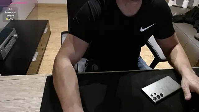 Snapshot of sensualman90 chatting on March 13, 2026, 11:11 pm sensualman90 online show from March 13, 2026, 11:11 pm