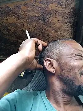 Negaomalinha1 online show from February 4, 2026, 2:45 pm