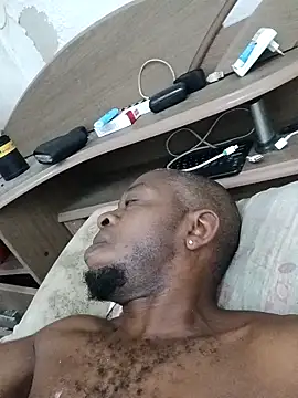 Negaomalinha1 online show from February 22, 2026, 1:42 pm