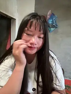 Snapshot of Suni-ii chatting on May 14, 2026, 11:33 pm Suni-ii online show from May 14, 2026, 11:33 pm