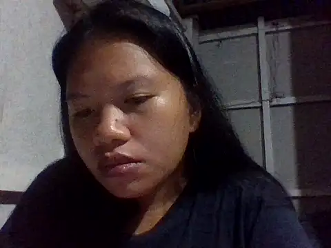 sweetprinces08 online show from February 12, 2026, 8:26 pm