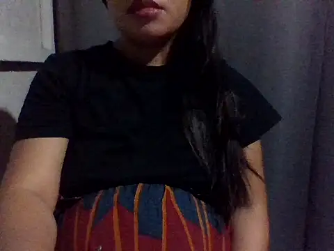 sweetprinces08 online show from April 29, 2026, 4:55 pm
