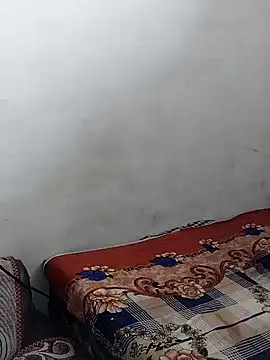 Cute-angle-1 online show from March 14, 2026, 8:42 am