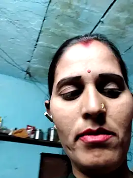 Bhavna8080 online show from May 22, 2026, 6:35 pm