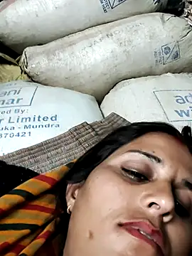 Bhavna8080 online show from June 5, 2026, 10:04 pm