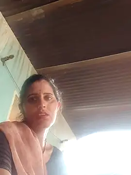 Bhavna8080 online show from July 17, 2026, 10:22 am