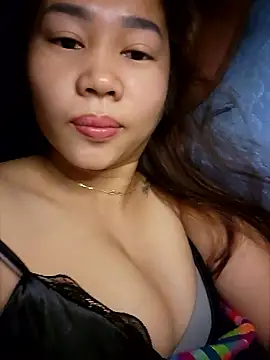 Comebaby-077 online show from January 8, 2026, 8:33 pm