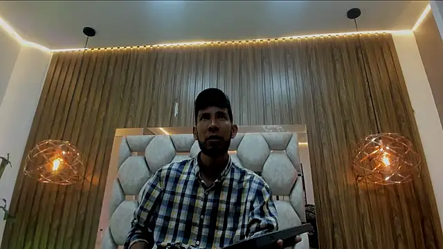 Snapshot of james__walsh chatting on February 20, 2026, 7:47 pm james walsh online show from February 20, 2026, 7:47 pm