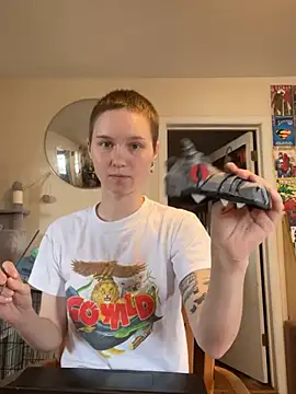 Snapshot of SugarNCinnamon chatting on February 10, 2026, 7:51 pm SugarNCinnamon online show from February 10, 2026, 7:51 pm