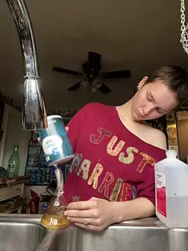 Snapshot of SugarNCinnamon chatting on March 7, 2026, 11:02 pm SugarNCinnamon online show from March 7, 2026, 11:02 pm