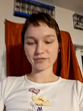 SugarNCinnamon online show from May 15, 2026, 11:56 pm