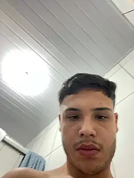 Wellington00  online show from March 11, 2026, 11:11 pm